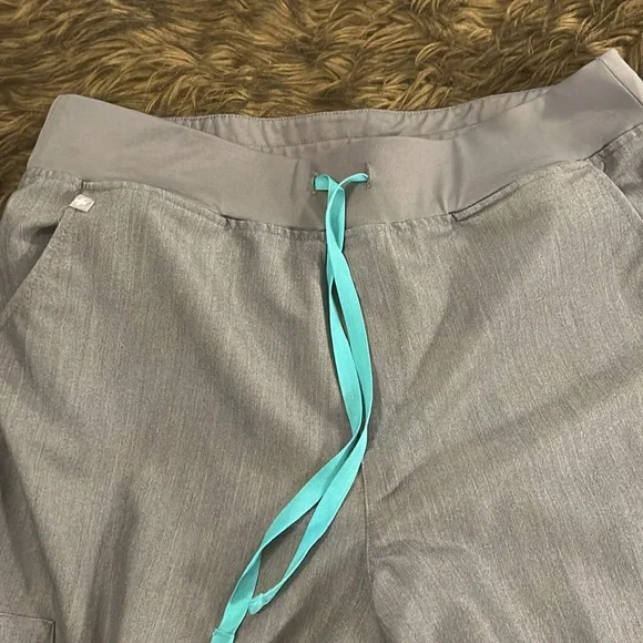 High Waisted Figs Zamora Scrub Pant XL/T Graphite - Picture 4 of 11